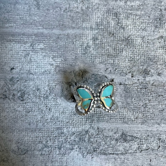 925 sterling silver butterfly Ring w turquoise inlay wings and beaded edge, 7 - Picture 2 of 5